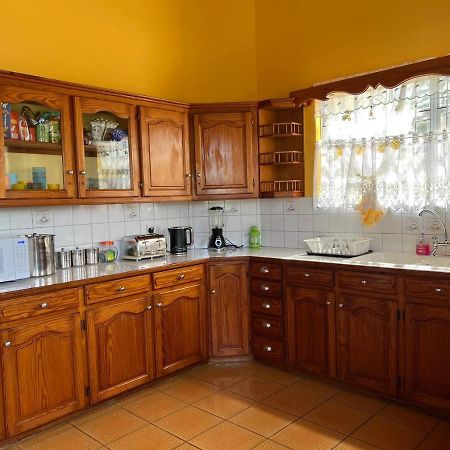 Delightful 4Bed Modern Villa With Wifi グロス・アイレット エクステリア 写真