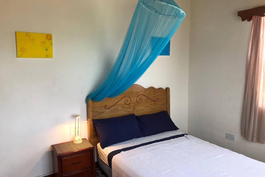 Delightful 4Bed Modern Villa With Wifi グロス・アイレット エクステリア 写真